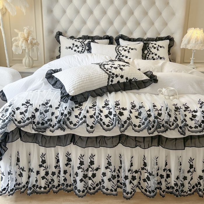 91家纺网 家纺一手货源 找家纺 恋尚 2025新款香云纱床裙四件套-赫本妮娅 赫本妮娅-奶白