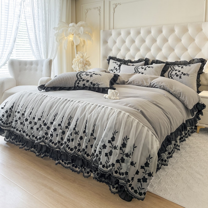 91家纺网 家纺一手货源 找家纺 恋尚 2025新款香云纱床裙四件套-赫本妮娅 赫本妮娅-浅灰