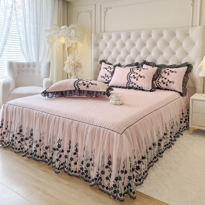 91家纺网 家纺一手货源 找家纺 恋尚 2025新款香云纱床裙四件套-赫本妮娅 赫本妮娅-少女粉