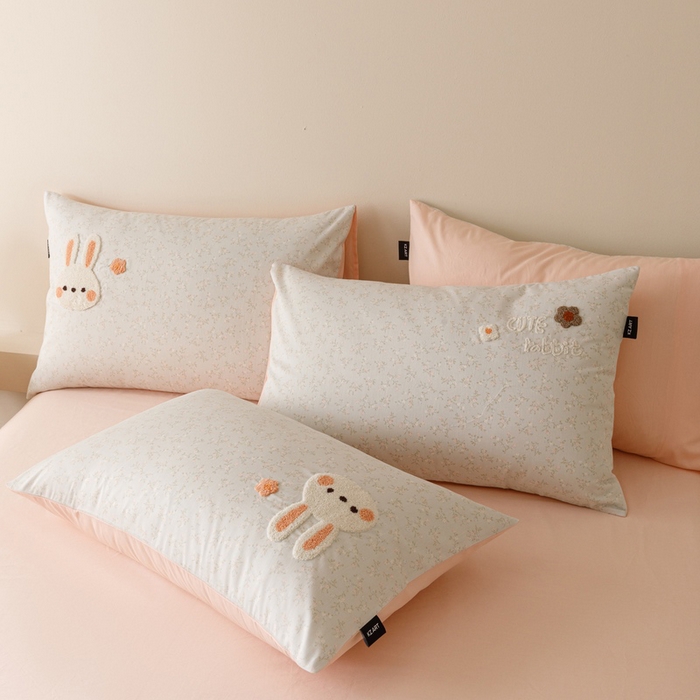 91家纺网 家纺一手货源 找家纺 卡姿家纺 2025秋冬治愈系卡通萌趣系列第一季 小兔妞妞