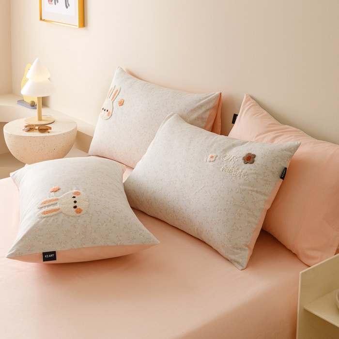 91家纺网 家纺一手货源 找家纺 卡姿家纺 2025秋冬治愈系卡通萌趣系列第一季 小兔妞妞