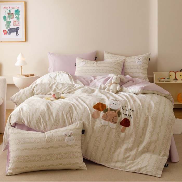 91家纺网 家纺一手货源 找家纺 卡姿家纺 2025秋冬治愈系卡通萌趣系列第一季 蘑菇小兔