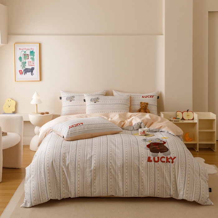 91家纺网 家纺一手货源 找家纺 卡姿家纺 2025秋冬治愈系卡通萌趣系列第一季 小象艾米