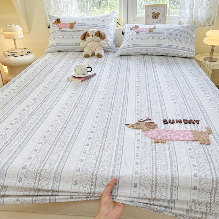 91家纺网 家纺一手货源 找家纺 卡姿家纺 2025秋冬ins小清新印花 — 床笠三件套 小狗琪琪