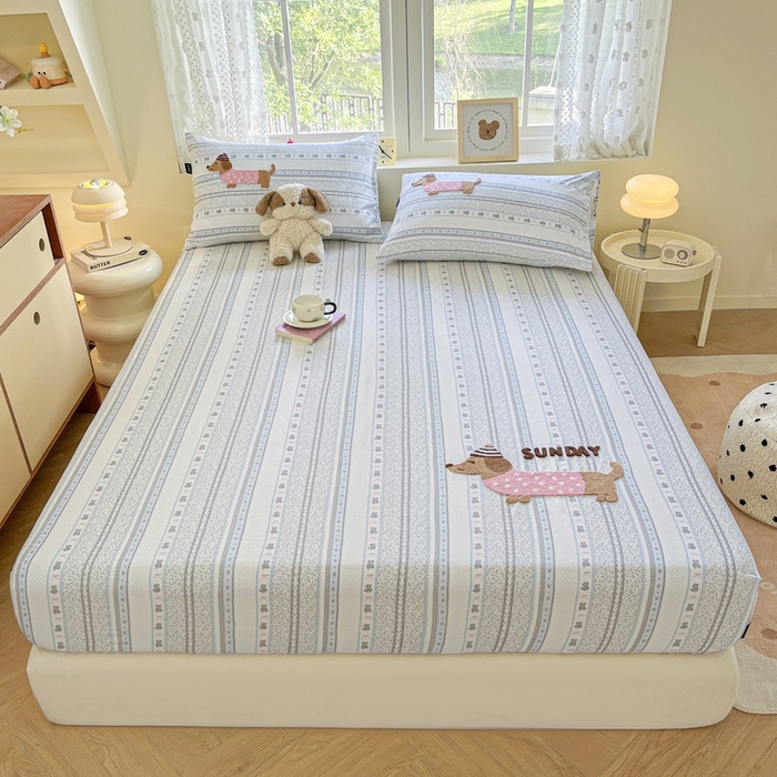 91家纺网 家纺一手货源 找家纺 卡姿家纺 2025秋冬ins小清新印花 — 床笠三件套 小狗琪琪