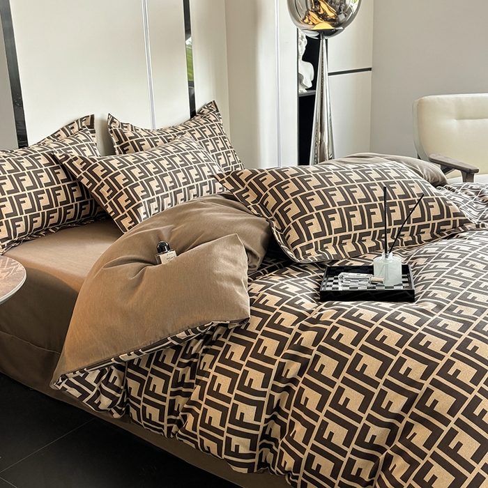 91家纺网 家纺一手货源 找家纺 慕木家纺 2025新款A类高端无印风卡通高克重170克阳光暖绒四件套系列 芬迪格