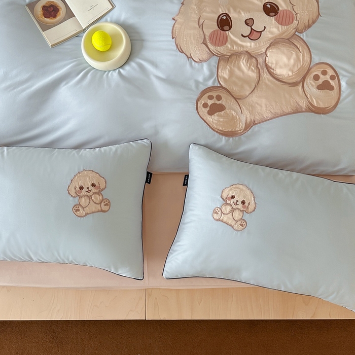 91家纺网 家纺一手货源 找家纺 卡姿家纺 2025秋冬60支长绒棉贴布绣四件套-萌趣多 萌趣多-蓝