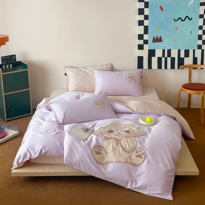 91家纺网 家纺一手货源 找家纺 卡姿家纺 2025秋冬60支长绒棉贴布绣四件套-萌趣多 萌趣多-紫