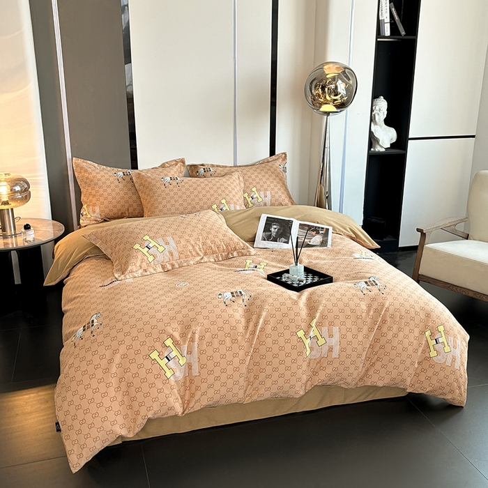 91家纺网 家纺一手货源 找家纺 慕木家纺 2025新款A类高端无印风卡通高克重170克阳光暖绒单被套单品被套单件被套系列 爱马仕-咖