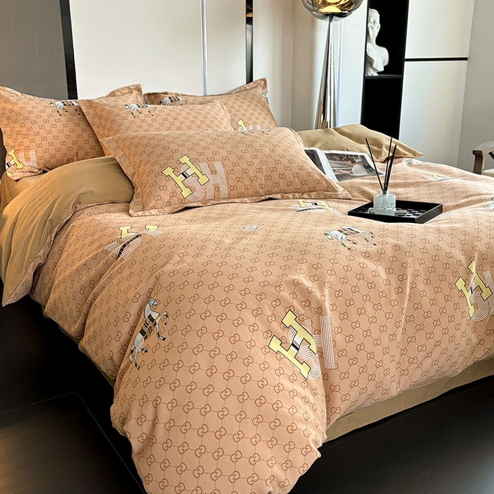 91家纺网 家纺一手货源 找家纺 慕木家纺 2025新款A类高端无印风卡通高克重170克阳光暖绒单被套单品被套单件被套系列 爱马仕-咖