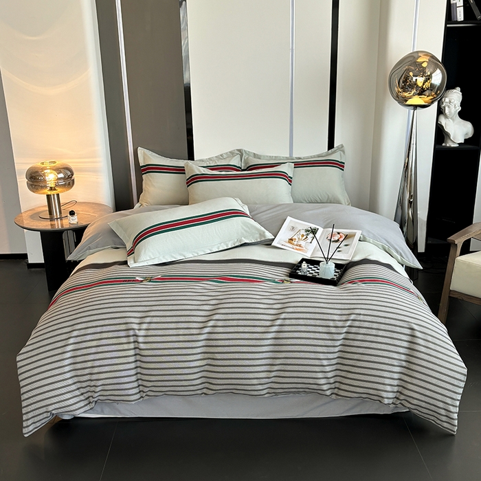 91家纺网 家纺一手货源 找家纺 慕木家纺 2025新款A类高端无印风卡通高克重170克阳光暖绒单被套单品被套单件被套系列 极致生活-灰