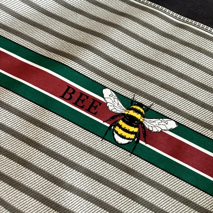 91家纺网 家纺一手货源 找家纺 慕木家纺 2025新款A类高端无印风卡通高克重170克阳光暖绒单被套单品被套单件被套系列 极致生活-灰