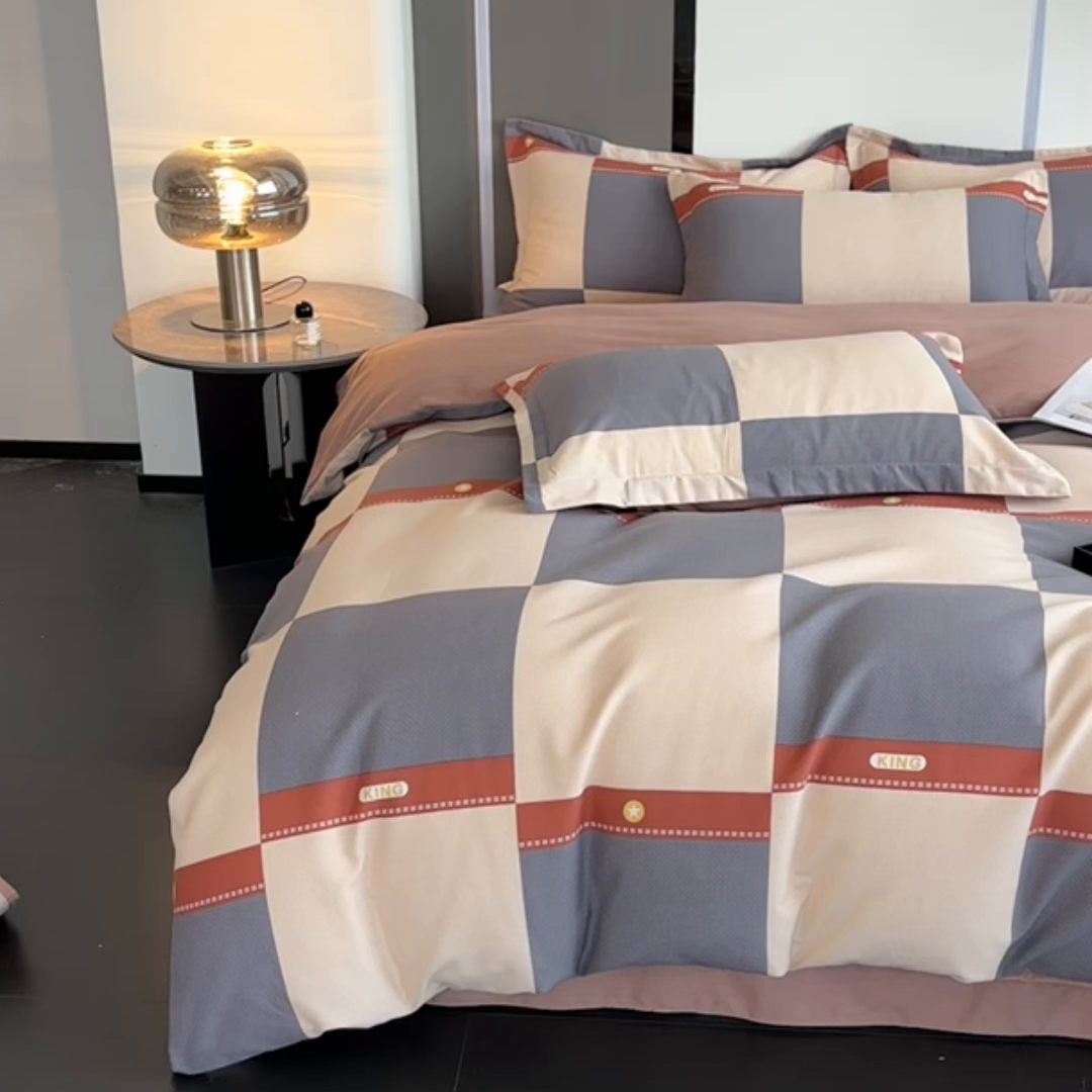 91家纺网 家纺一手货源 找家纺 慕木家纺 2025新款A类高端无印风卡通高克重170克阳光暖绒单被套单品被套单件被套系列 爵士氛围-粉