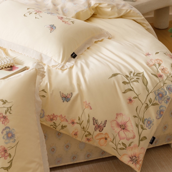 91家纺网 家纺一手货源 找家纺 卡姿家纺 2025秋冬小清新绣花+印花四件套-茉莉 茉莉-芝士黄