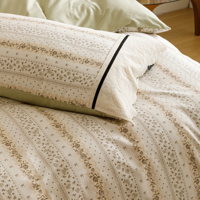 91家纺网 家纺一手货源 找家纺 卡姿家纺 2025新款小法式镂空棉布花边款四件套 暖语玫瑰