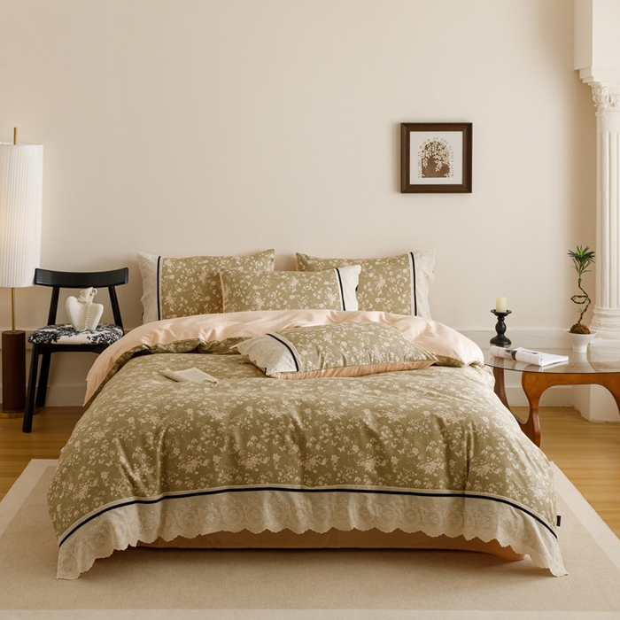 91家纺网 家纺一手货源 找家纺 卡姿家纺 2025新款小法式镂空棉布花边款四件套 蝶影悠然