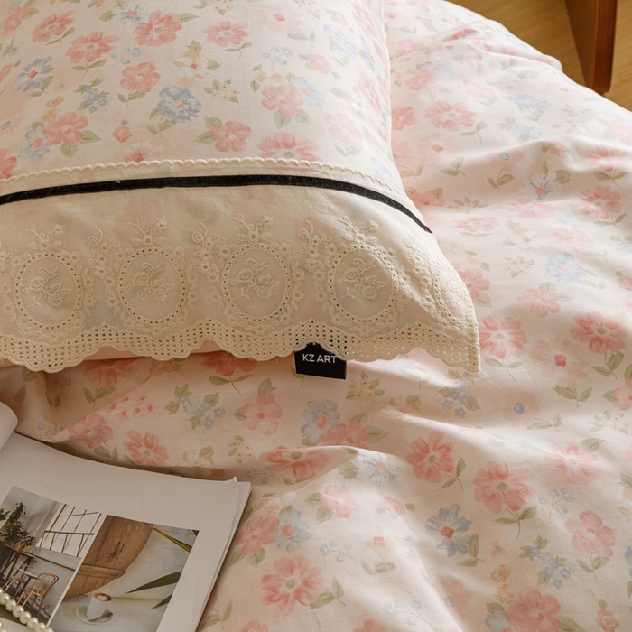 91家纺网 家纺一手货源 找家纺 卡姿家纺 2025新款小法式镂空棉布花边款四件套 阳光花朵