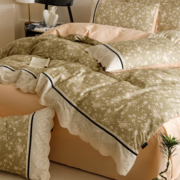 91家纺网 家纺一手货源 找家纺 卡姿家纺 2025新款小法式镂空棉布花边款四件套 蝶影悠然