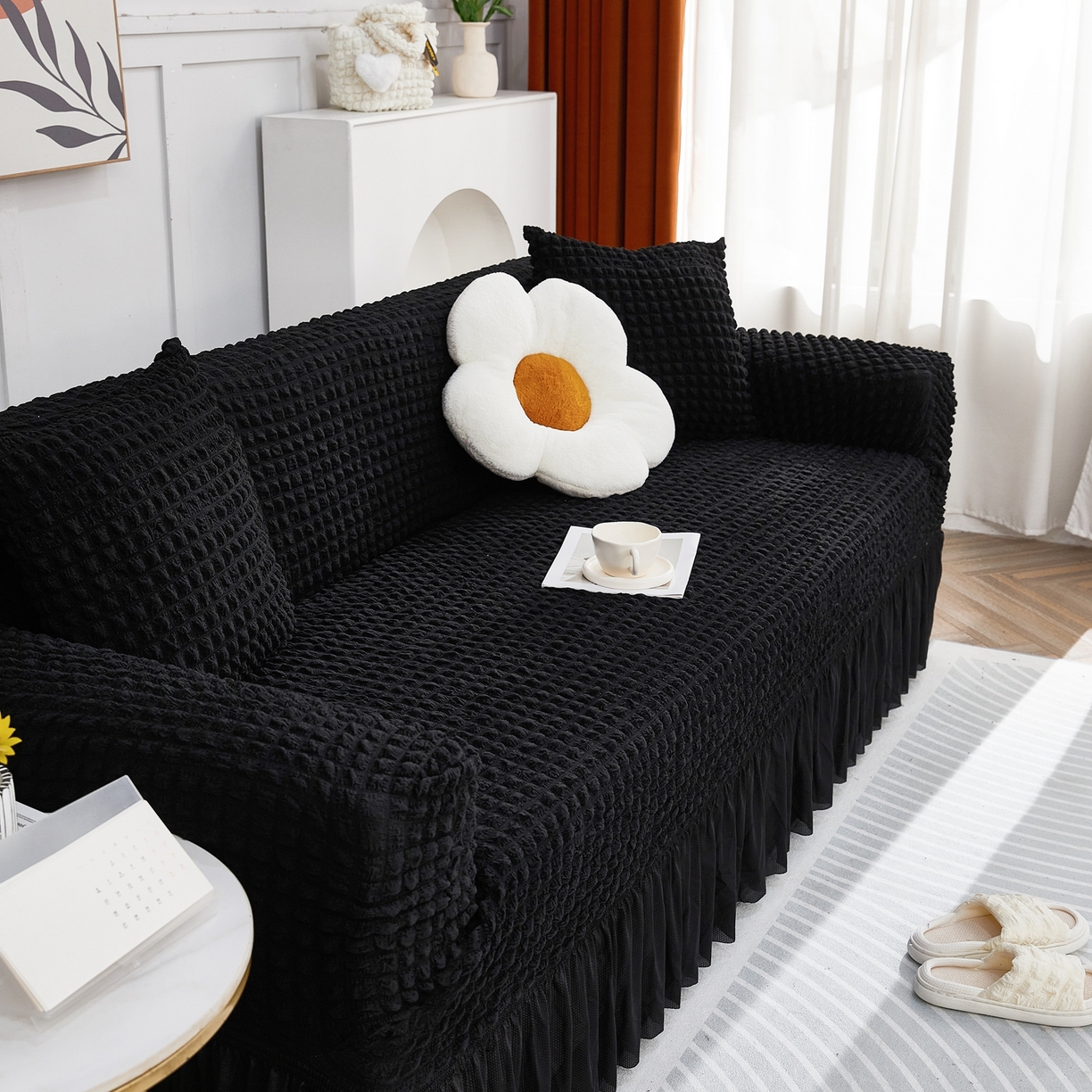 91家纺网 家纺一手货源 找家纺 布兰鸟【沙发套】 2025新款泡泡沙发套四人位【英文裙摆款】 单色黑