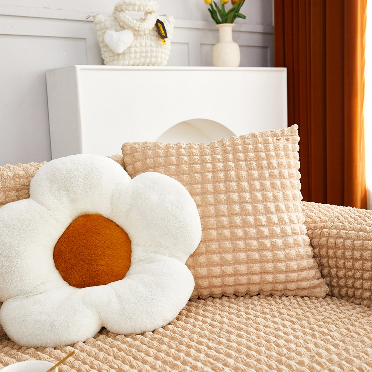 91家纺网 家纺一手货源 找家纺 布兰鸟【沙发套】 2025新款泡泡沙发套四人位【英文裙摆款】 单色米黄