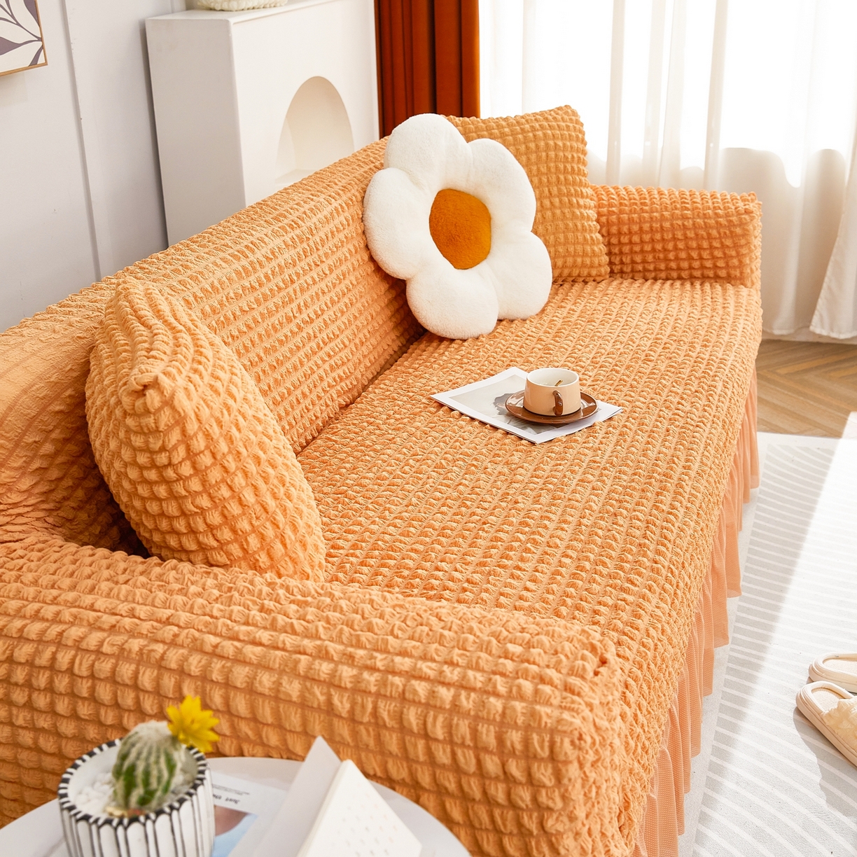 91家纺网 家纺一手货源 找家纺 布兰鸟【沙发套】 2025新款泡泡沙发套四人位【英文裙摆款】 单色肉橙