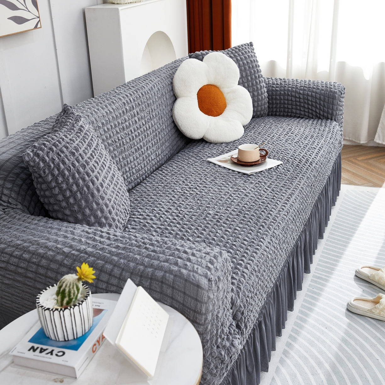 91家纺网 家纺一手货源 找家纺 布兰鸟【沙发套】 2025新款泡泡沙发套四人位【英文裙摆款】 单色中灰