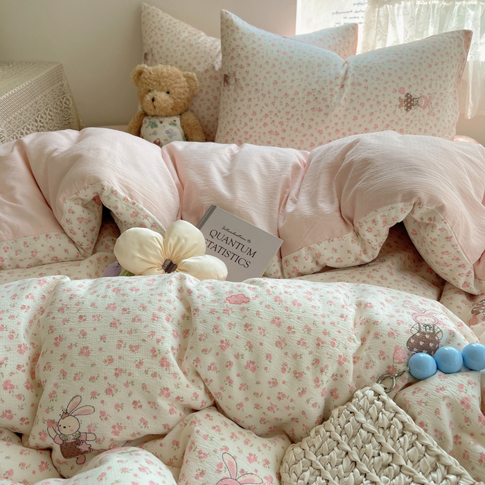 91家纺网 家纺一手货源 找家纺 沐芷 2025 木棉双层纱A类四件套直播 开学季宿舍三件套  单被套/四件套--提供买家秀 彼岸-芭比兔