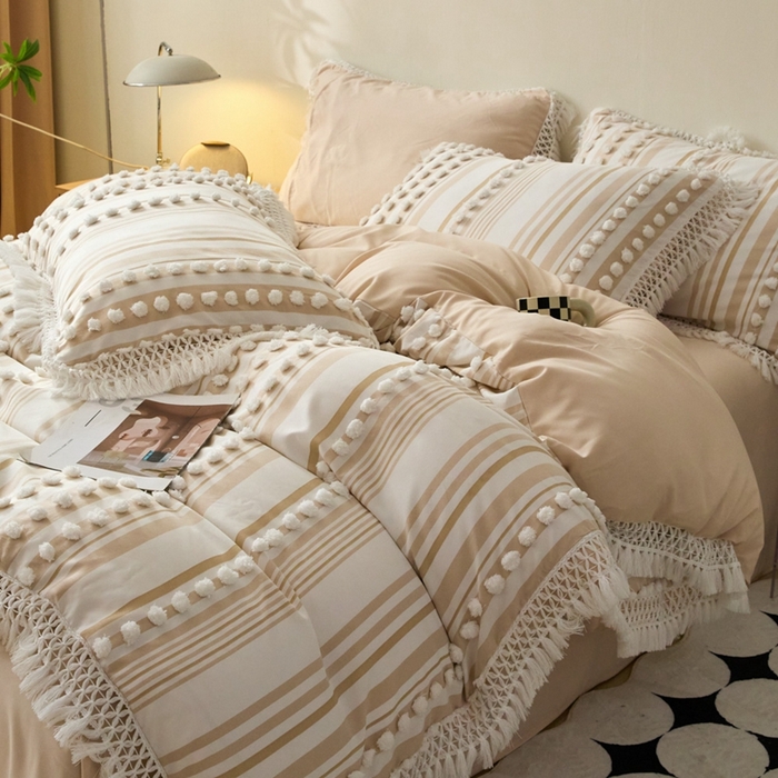 91家纺网 家纺一手货源 找家纺 缘生活  2025新款长年供货四季通用高端大气阳离子球球+流苏四件套 阳离子球球+流苏卡其