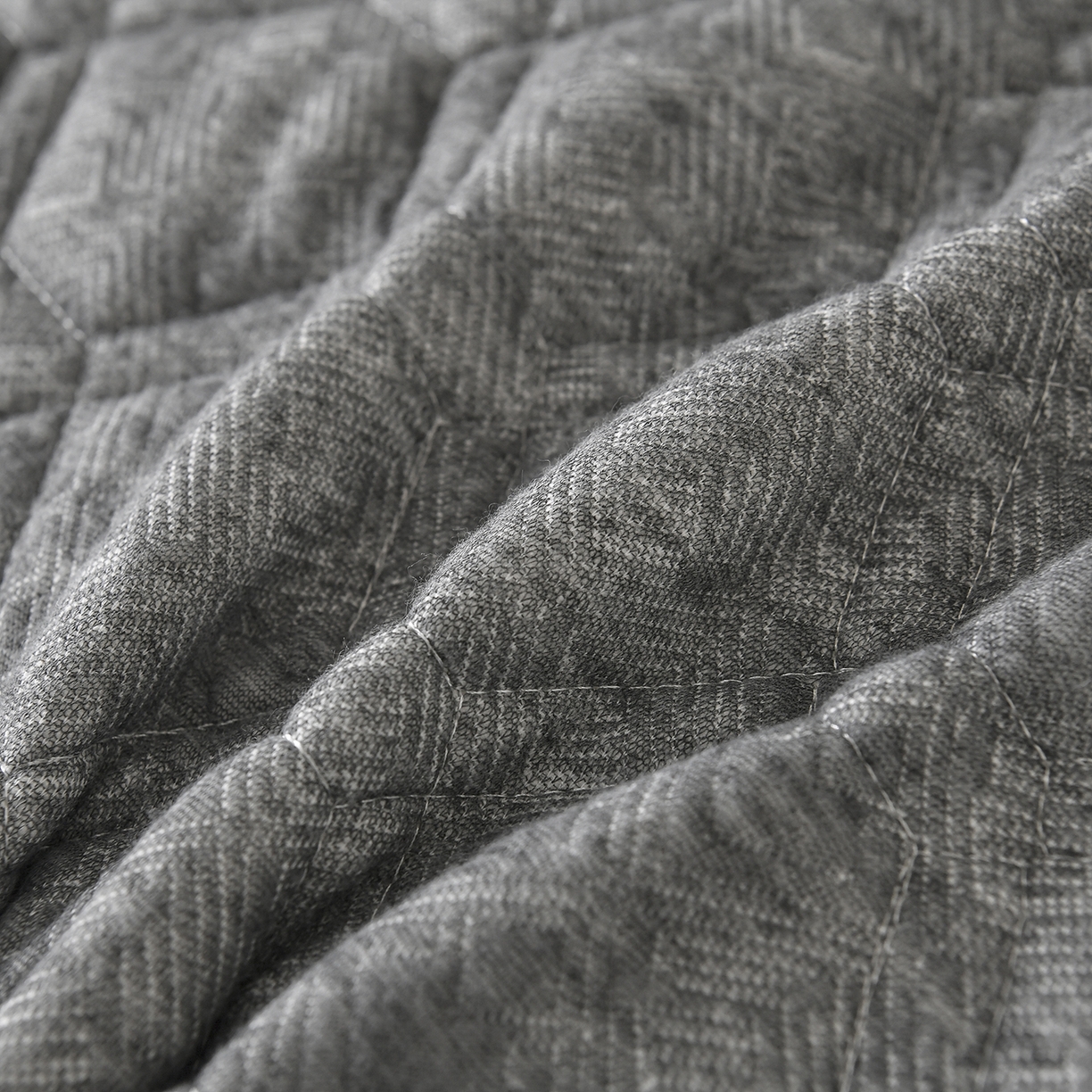 91家纺网 家纺一手货源 找家纺 圣之寐  2025新款学生床垫 灰色