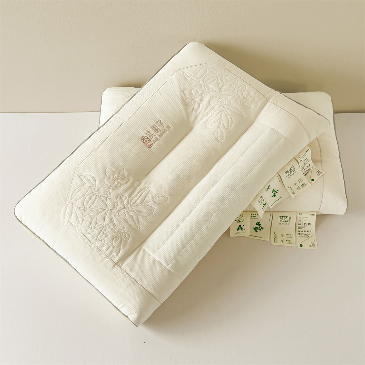 91家纺网 家纺一手货源 找家纺 （总）麦肯锡 2025新款草本决明子护颈枕枕头枕芯