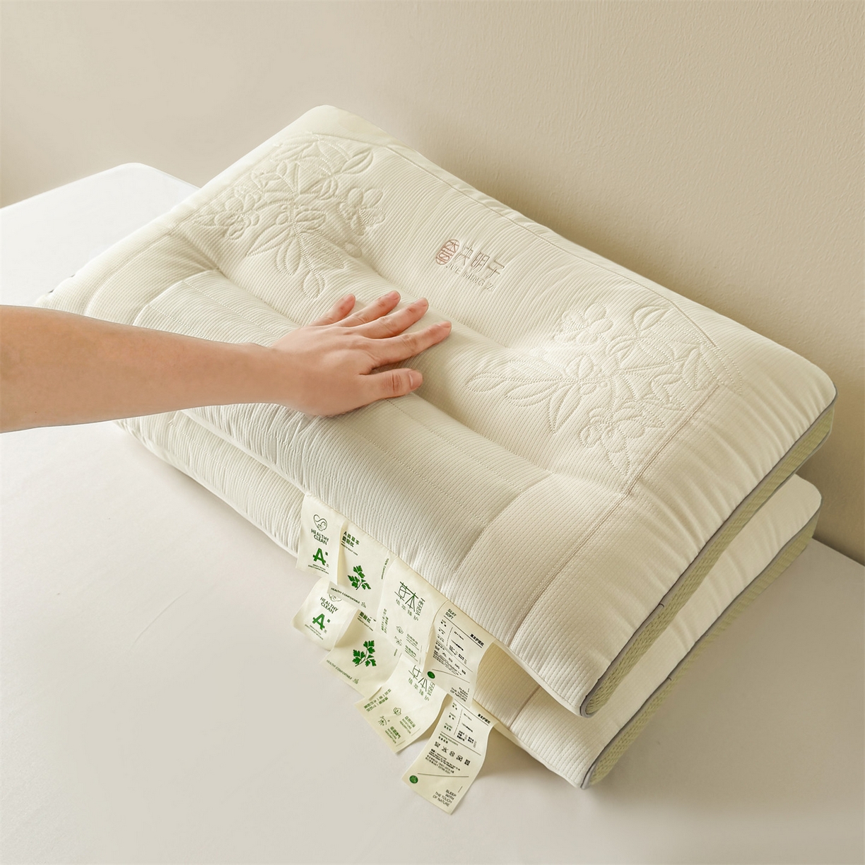 91家纺网 家纺一手货源 找家纺 （总）麦肯锡 2025新款草本决明子护颈枕枕头枕芯