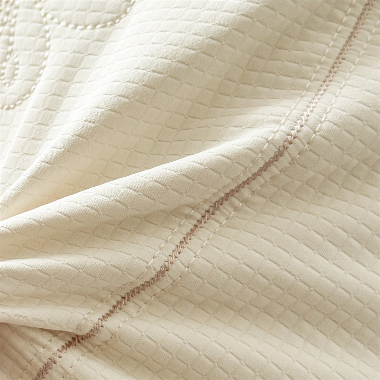 91家纺网 家纺一手货源 找家纺 （总）麦肯锡 2025新款草本决明子护颈枕枕头枕芯