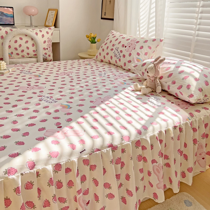 91家纺网 家纺一手货源 找家纺 极梦家纺（支持定制） 2025新款印花磨毛单床裙三件套（总链接一）草莓世界