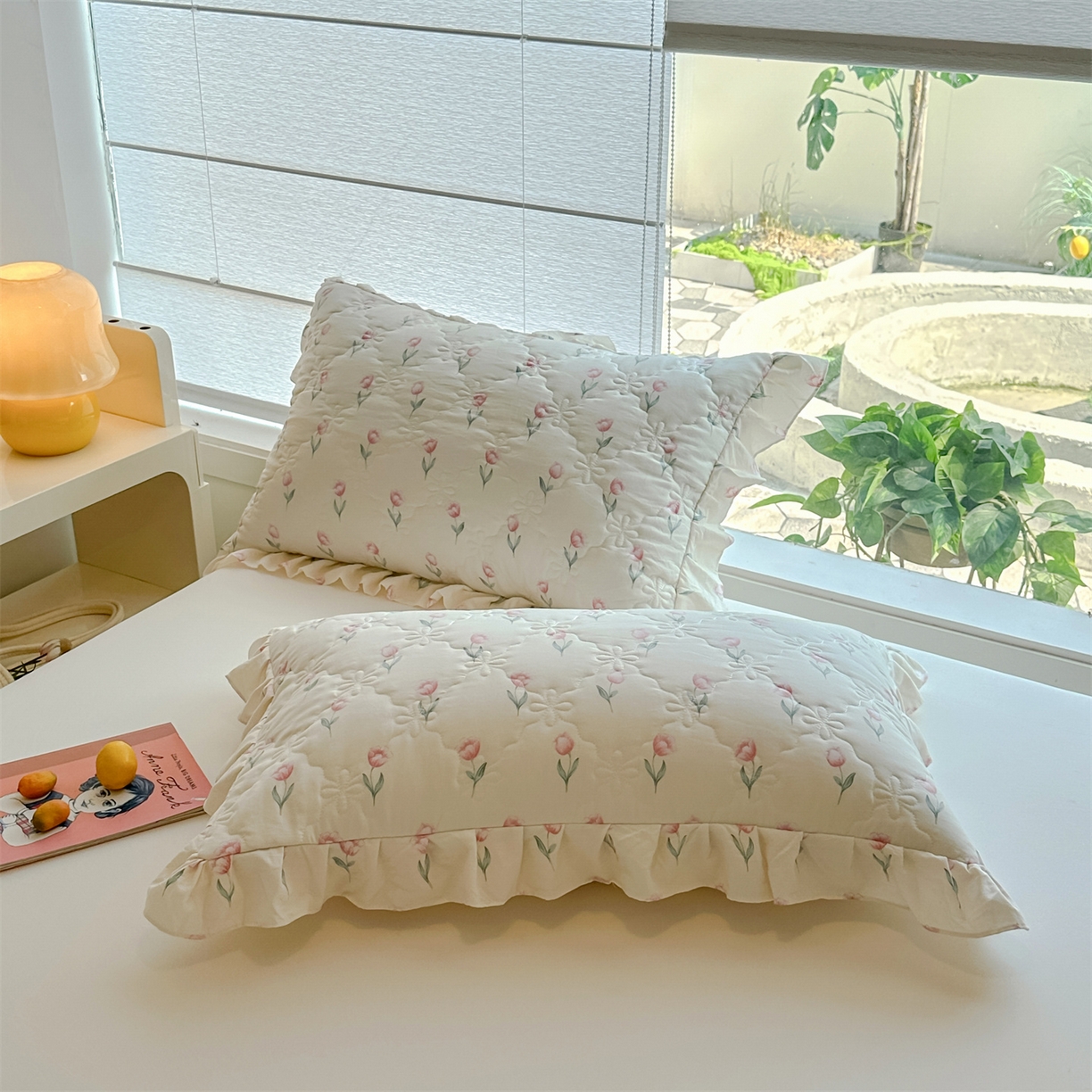 91家纺网 家纺一手货源 找家纺 忘忧草 2025新款亲肤水洗棉花边单枕套 枕套单件 郁金香