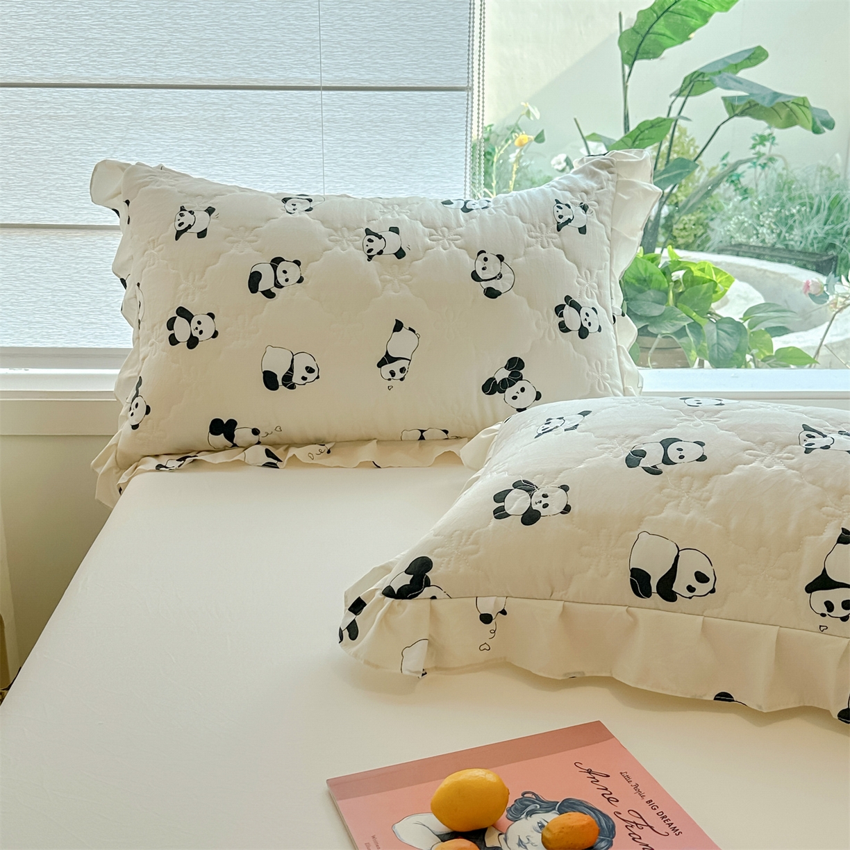 91家纺网 家纺一手货源 找家纺 忘忧草 2025新款亲肤水洗棉花边单枕套 枕套单件 熊宝