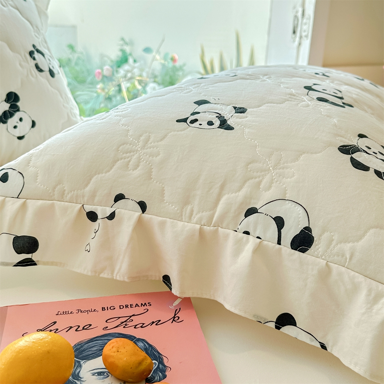 91家纺网 家纺一手货源 找家纺 忘忧草 2025新款亲肤水洗棉花边单枕套 枕套单件 熊宝