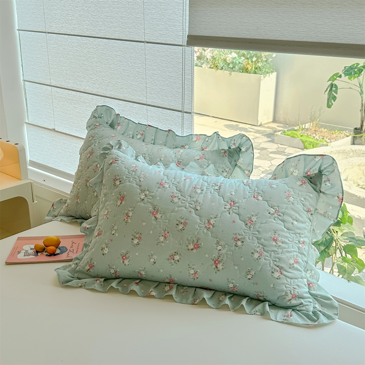 91家纺网 家纺一手货源 找家纺 忘忧草 2025新款亲肤水洗棉花边单枕套 枕套单件 陌上花开