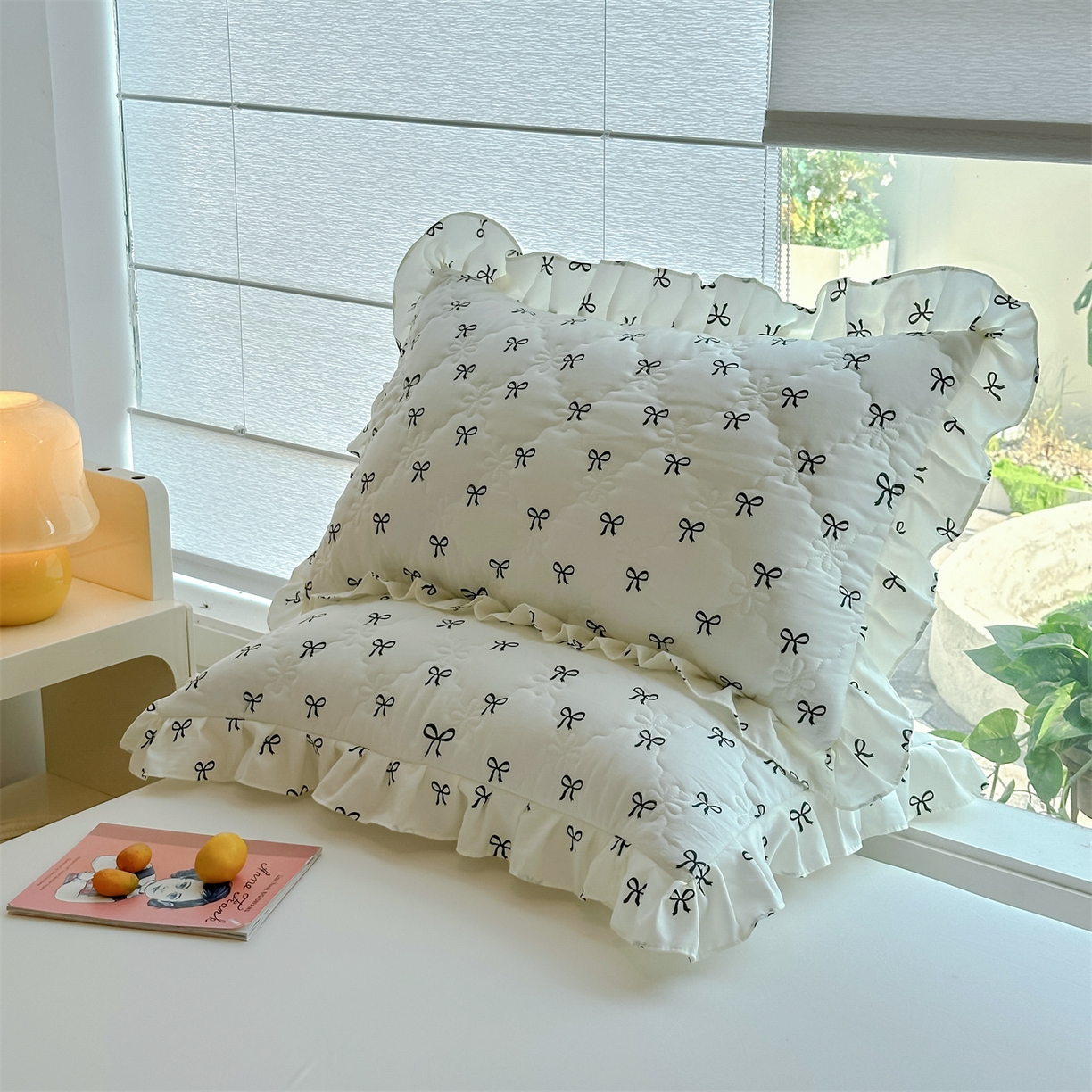 91家纺网 家纺一手货源 找家纺 忘忧草 2025新款亲肤水洗棉花边单枕套 枕套单件 蝴蝶结