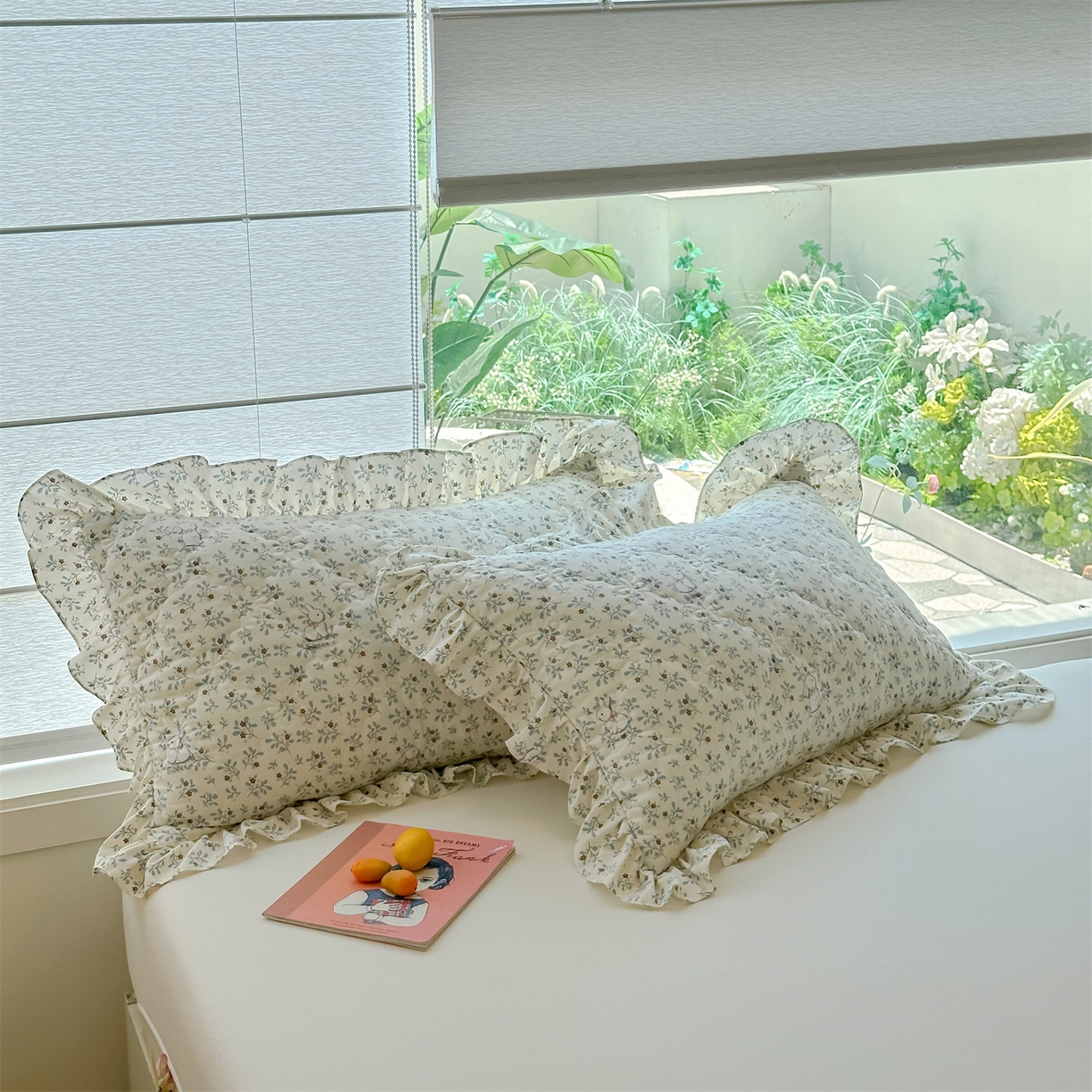 91家纺网 家纺一手货源 找家纺 忘忧草 2025新款亲肤水洗棉花边单枕套 枕套单件 丛林觅兔