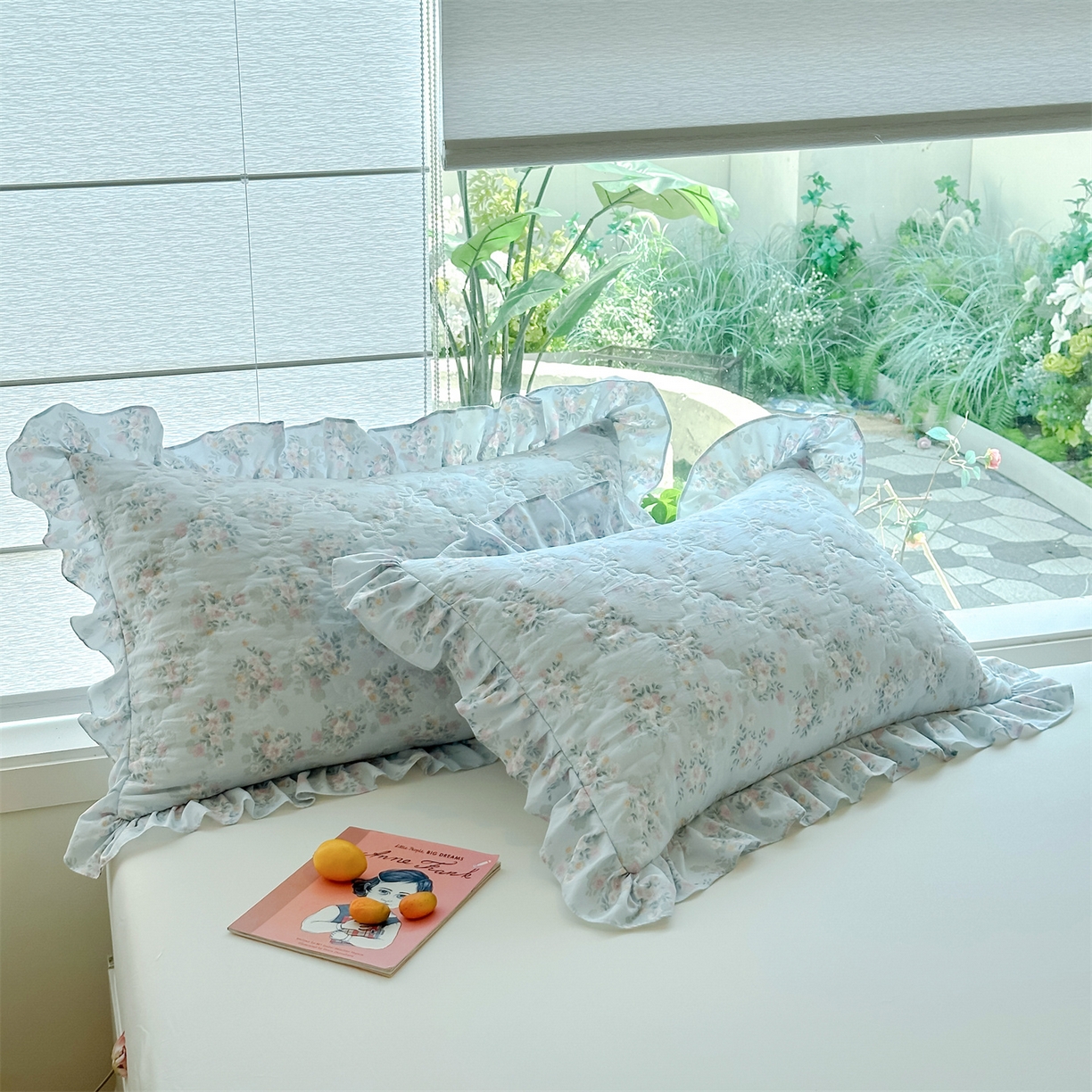 91家纺网 家纺一手货源 找家纺 忘忧草 2025新款亲肤水洗棉花边单枕套 枕套单件 蓝萱