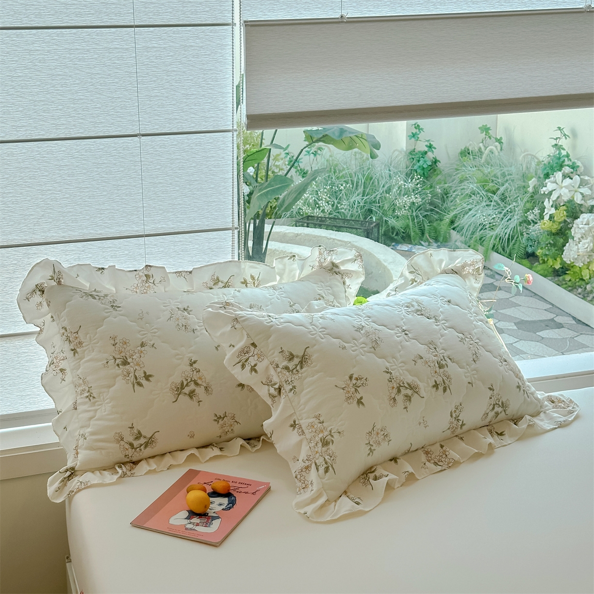 91家纺网 家纺一手货源 找家纺 忘忧草 2025新款亲肤水洗棉花边单枕套 枕套单件 茶艺师