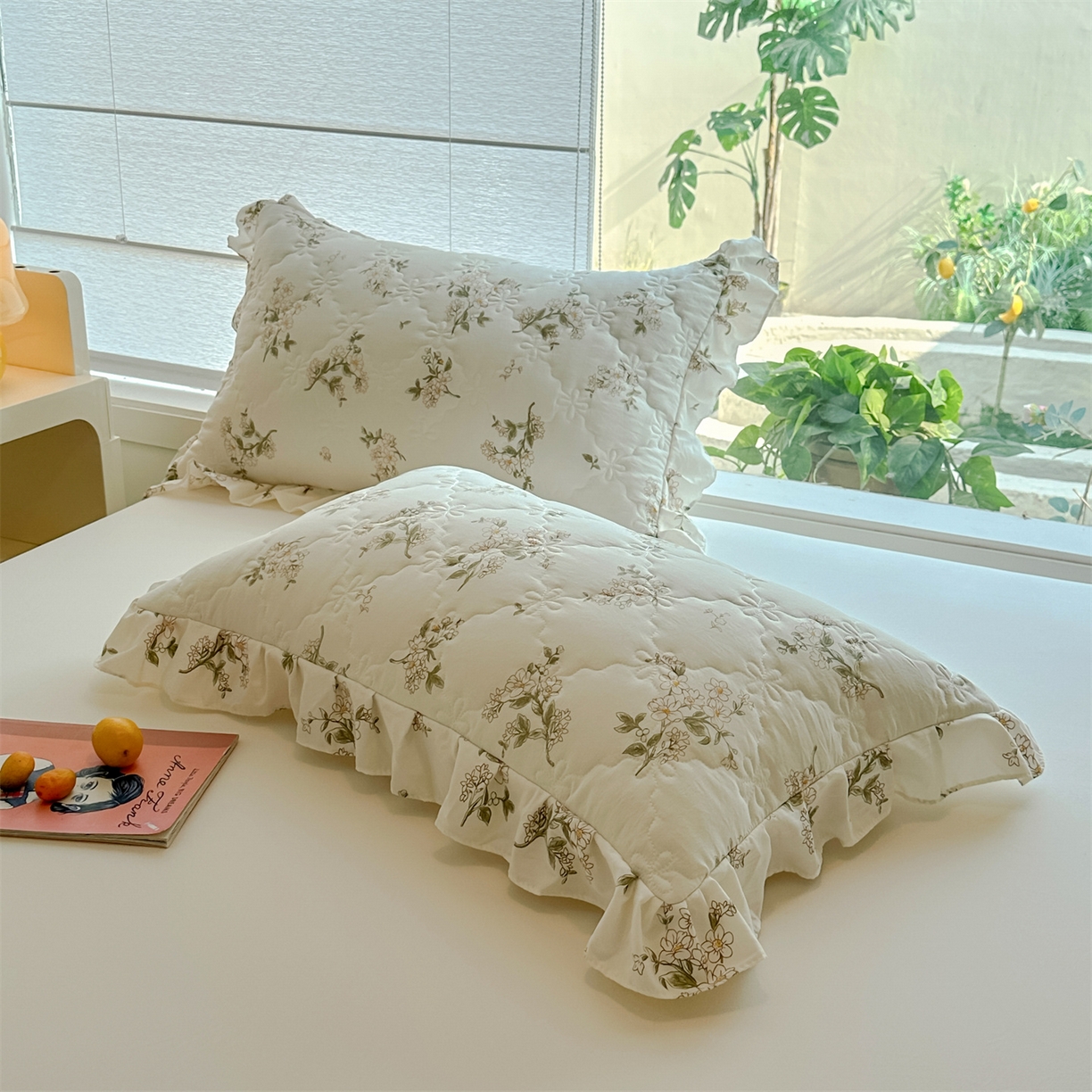 91家纺网 家纺一手货源 找家纺 忘忧草 2025新款亲肤水洗棉花边单枕套 枕套单件 茶艺师