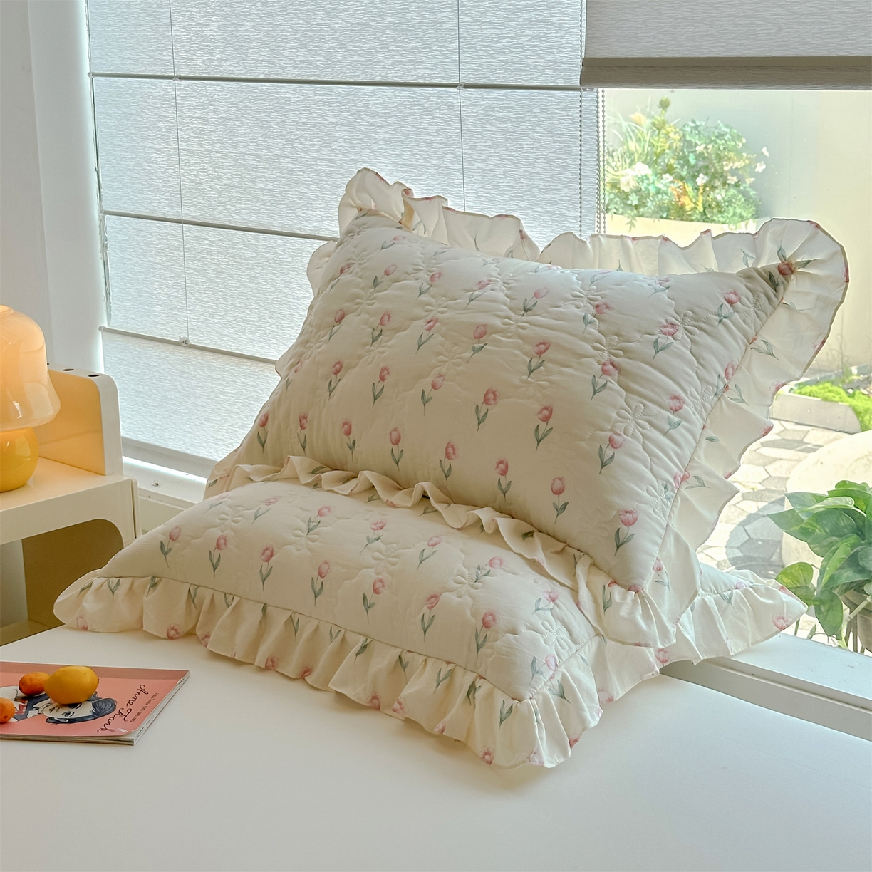 91家纺网 家纺一手货源 找家纺 忘忧草 2025新款亲肤水洗棉花边单枕套 枕套单件 郁金香