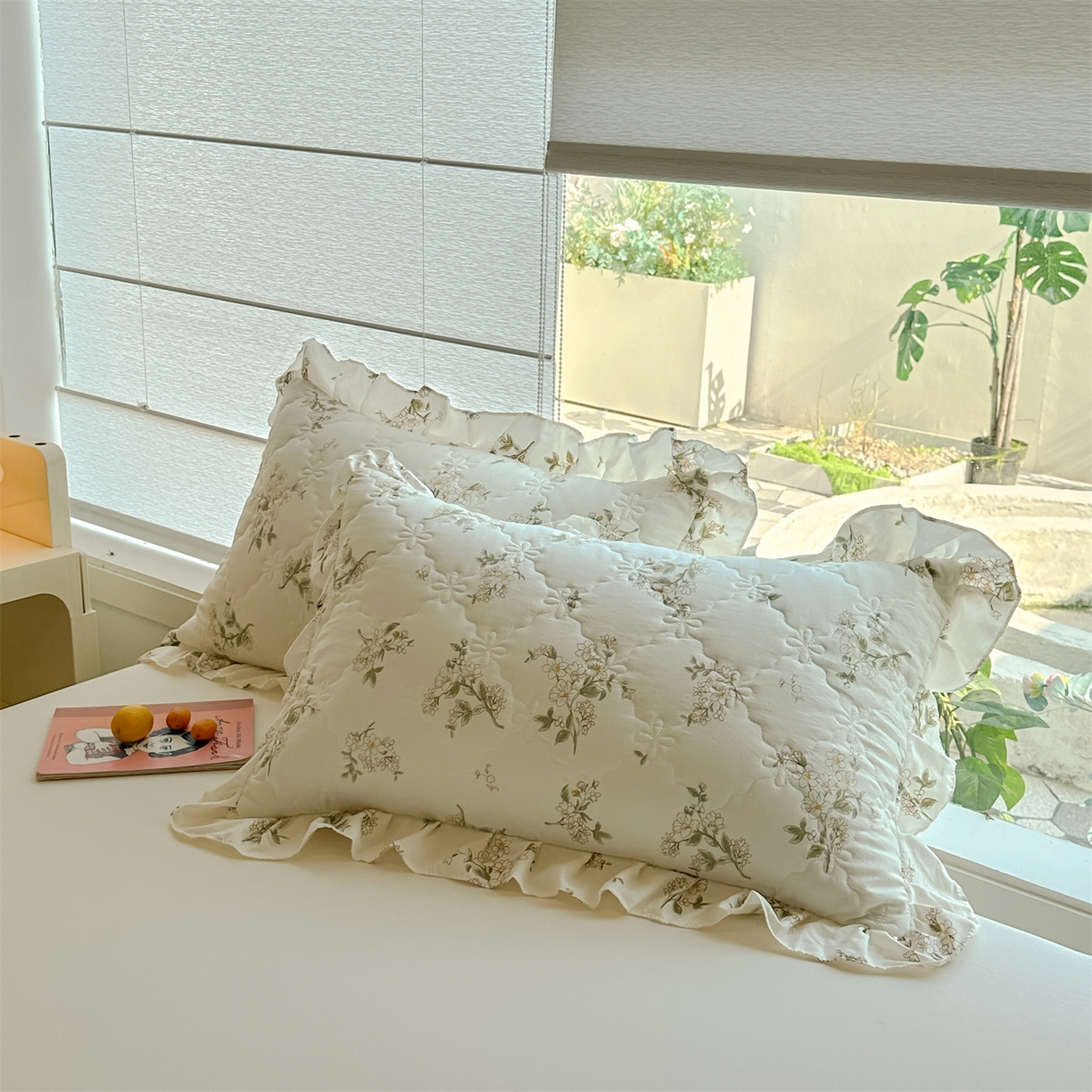 91家纺网 家纺一手货源 找家纺 忘忧草 2025新款亲肤水洗棉花边单枕套 枕套单件 茶艺师