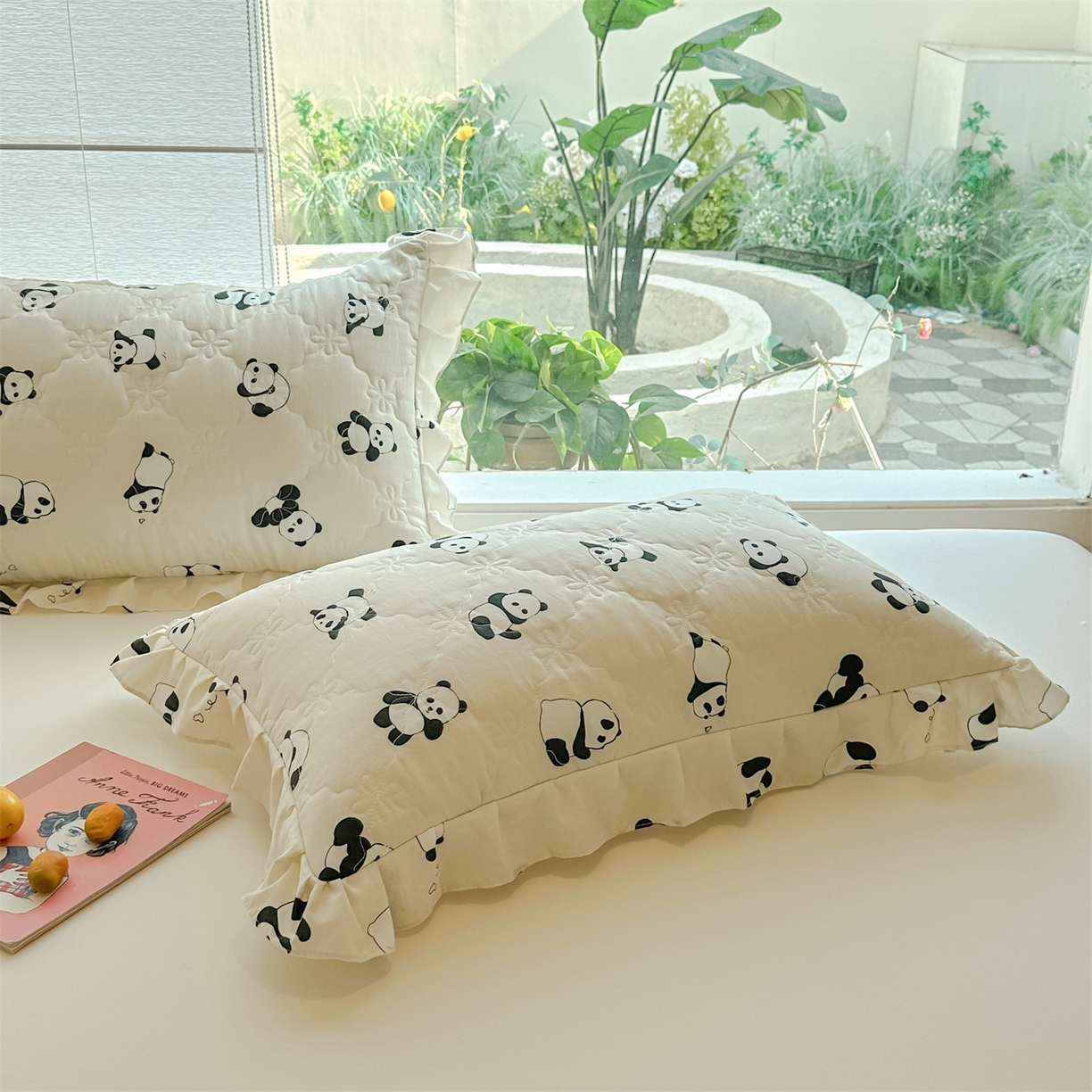 91家纺网 家纺一手货源 找家纺 忘忧草 2025新款亲肤水洗棉花边单枕套 枕套单件 熊宝