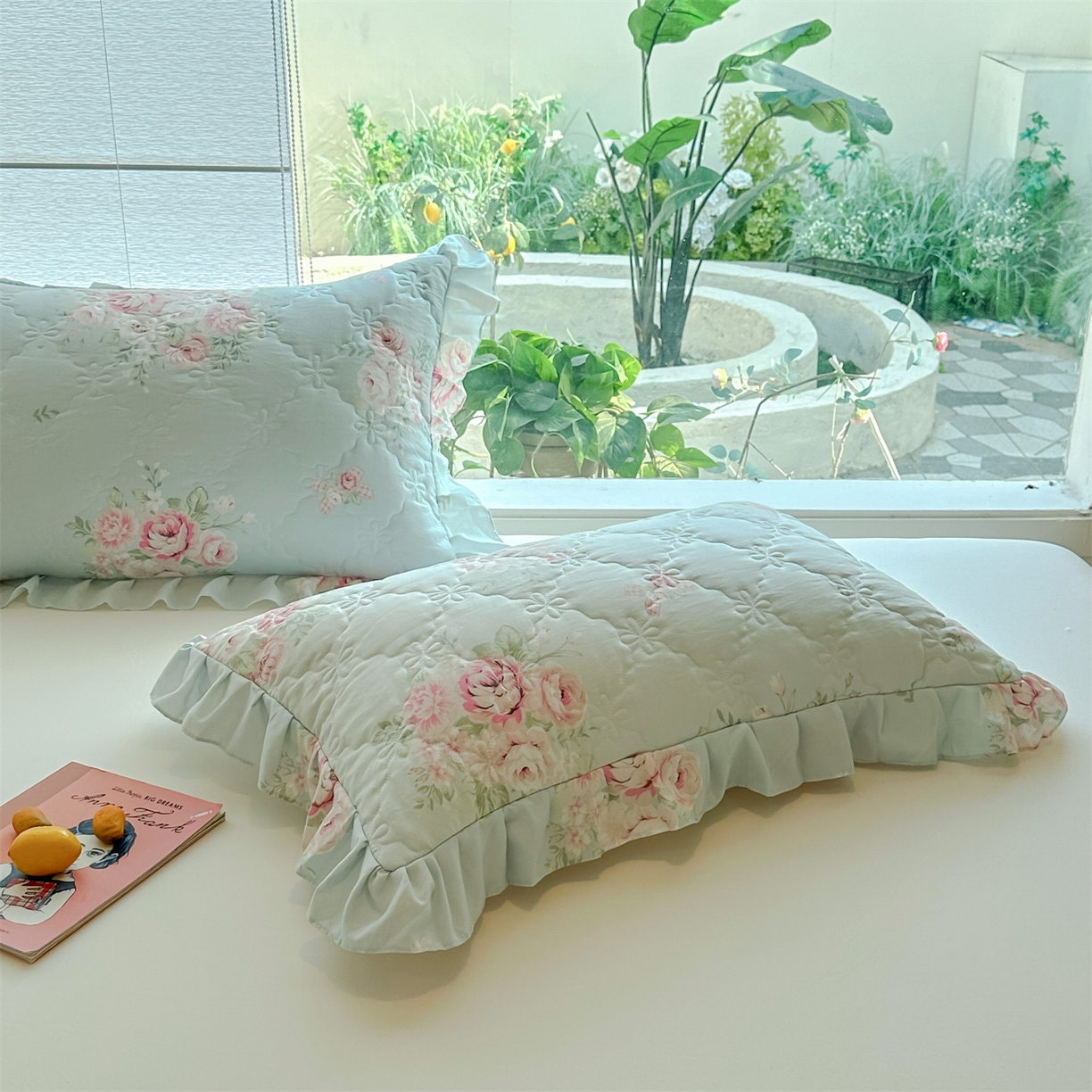 91家纺网 家纺一手货源 找家纺 忘忧草 2025新款亲肤水洗棉花边单枕套 枕套单件 安娜花园