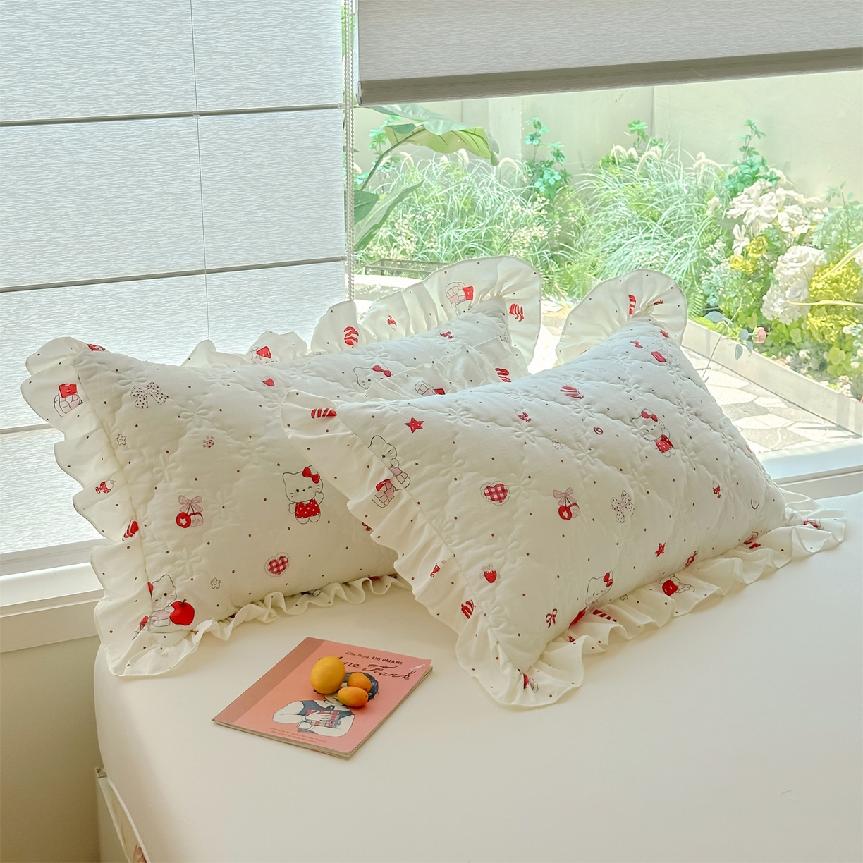 91家纺网 家纺一手货源 找家纺 忘忧草 2025新款亲肤水洗棉花边单枕套 枕套单件 开心喵