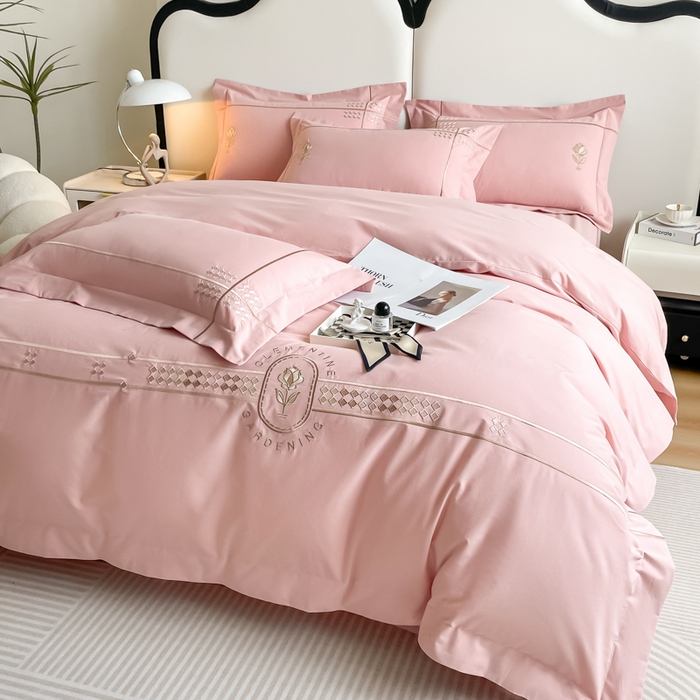 91家纺网 家纺一手货源 找家纺 （总）桃园 2025新款A类长绒棉全棉纯棉不掉毛磨毛高端礼盒四件套-克里斯