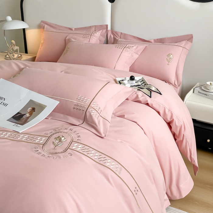 91家纺网 家纺一手货源 找家纺 桃园 2025新款A类长绒棉全棉纯棉不掉毛磨毛高端礼盒四件套-克里斯 克里斯-豆沙