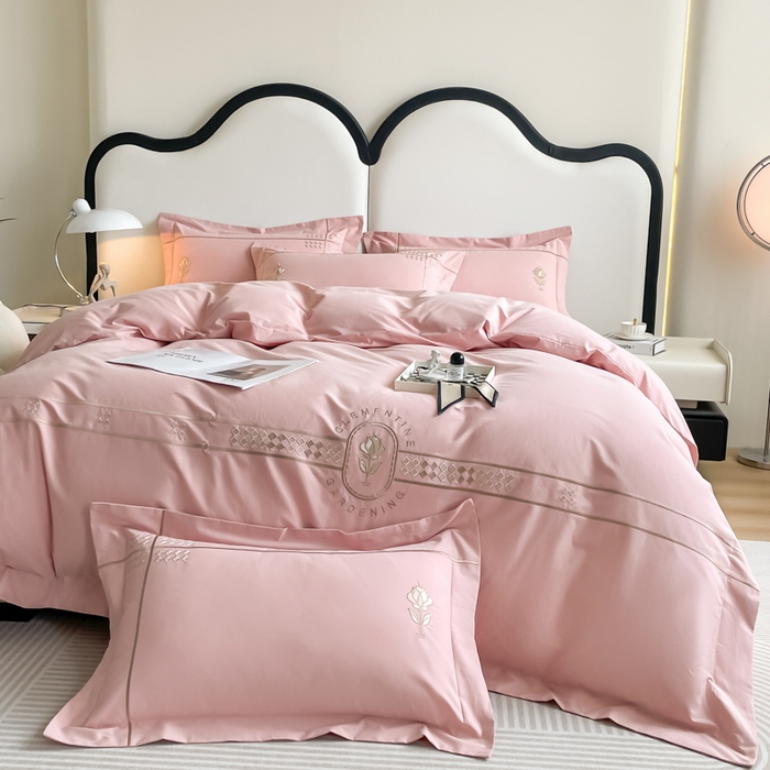 91家纺网 家纺一手货源 找家纺 桃园 2025新款A类长绒棉全棉纯棉不掉毛磨毛高端礼盒四件套-克里斯 克里斯-豆沙